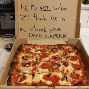 Delivery Guy Left a Message for Me on a Pizza Box — Turns Out, He Saved Me from a Disastrous Marriage